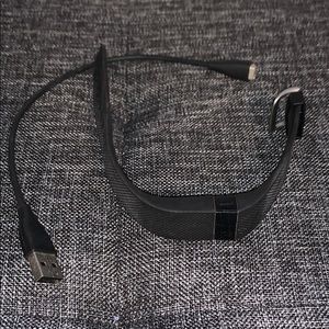 Fitbit Charge HR (charger included)